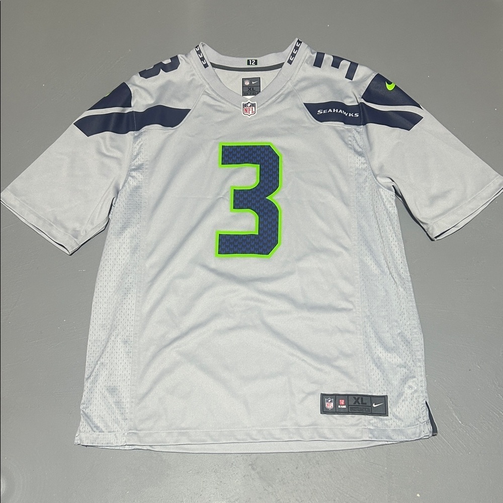 NFL Official Seattle Seahawks Russell Wilson Nike Game Player Jersey (Men XL)